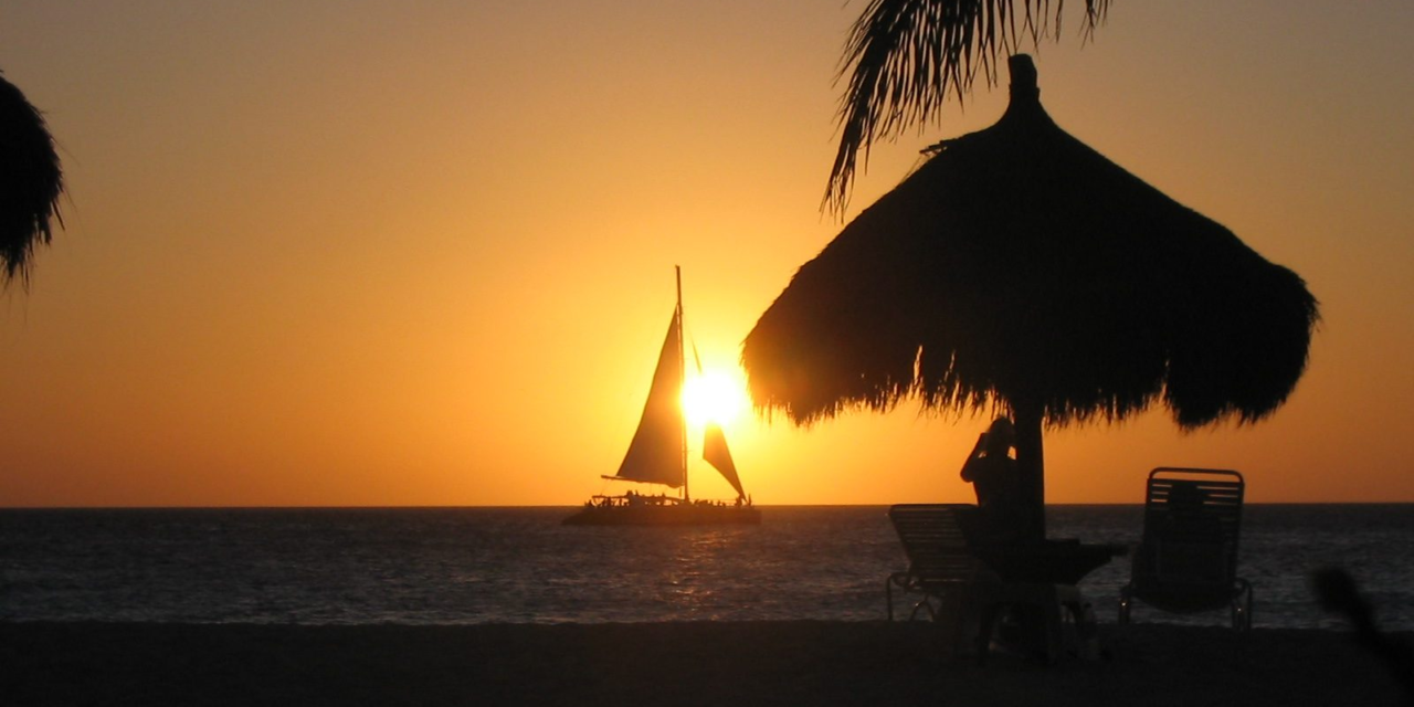 The Best Sunset Spots in Aruba, Ranked